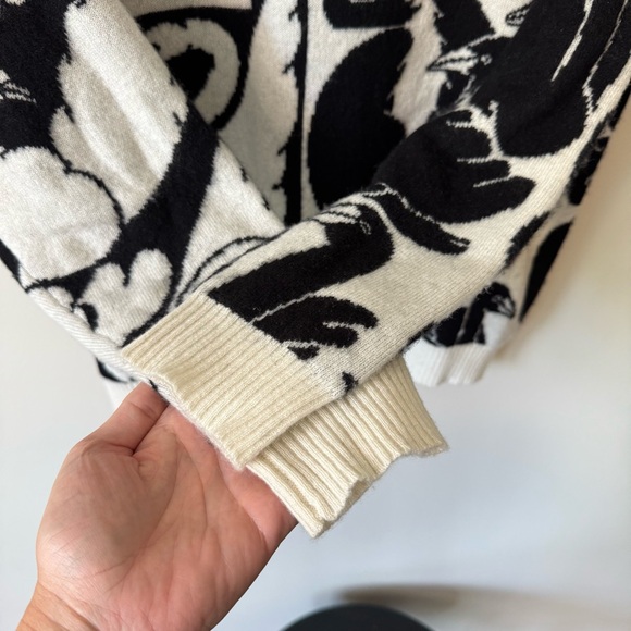 Cecilia Pettersson x Maeve Graphic Swan Sweater 100% Cashmere Size Medium - Picture 6 of 8